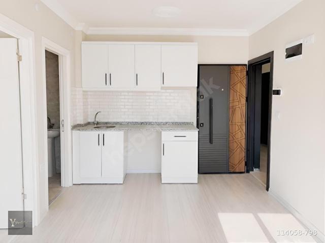 YEİDOGAN MAH SITE İÇI SATILIK 1+1 GENİŞ APART