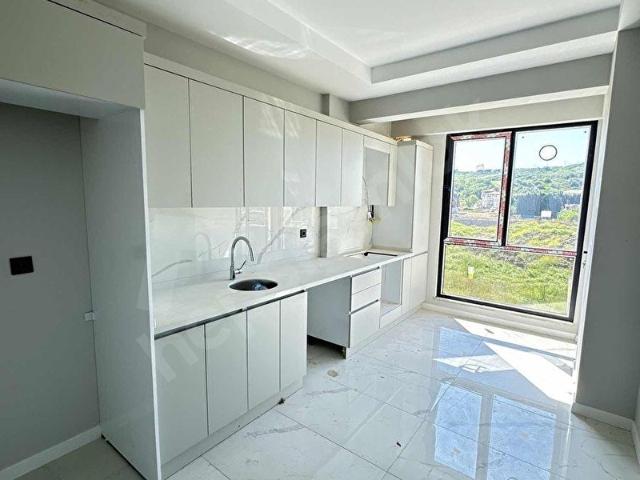YERLİTÜRK'TEN MERKEZİ KONUMDA 3+1 SATILIK SIFIR DAİRE