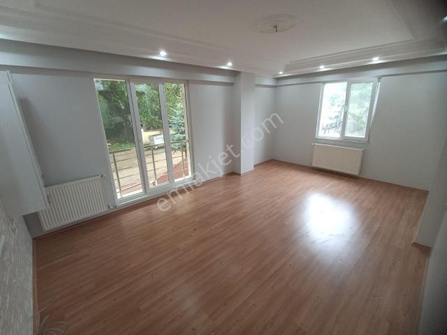 Yeski Emlâk İnşaattan Kiralık Daire 3+1