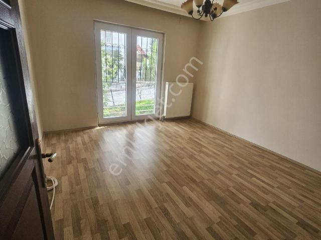 Yetimoğlundan Kiralık
