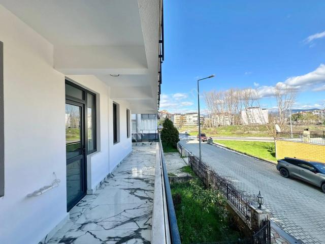 ꧁yetkili Ay Emlak'tan꧁akçay'da Arakat Ön Cephe Ayrı Mutfaklı Denize 500 Mt Satılık 2+1 Lüks Daire