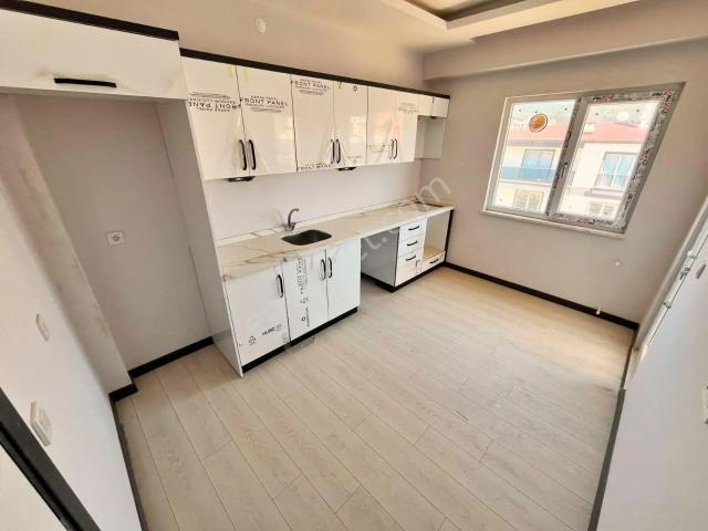 Yetkisi Blue Life Egenden Gerçek İlan Ayrı Mutfak Satılık Arakat Sıfır Asansörlü 2+1 Geniş Daire