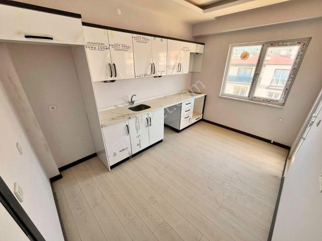 Yetkisi Blue Life Egenden Gerçek İlan Ayrı Mutfak Satılık Arakat Sıfır 2+1 Geniş Daire