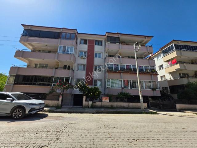 Yetkisi/ırmaksudan Kapalı Garajlı 150m2 Ara Kat 3+1 Fırsat Daire