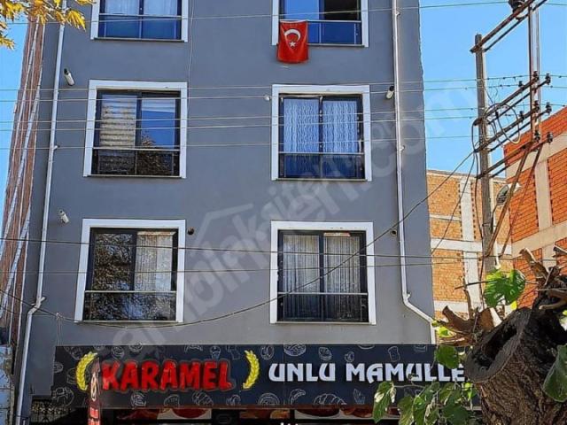YİĞİTLER Mahallesi’nde ara kat 1 + 1 Doğalgazlı satılık daire
