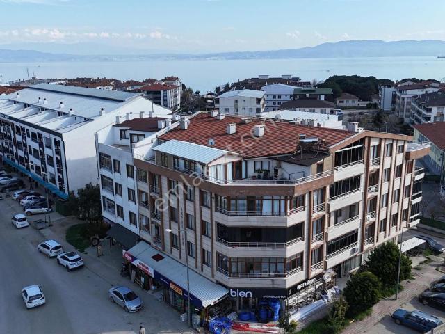 yiğit Emlak Armutlu'dan*iskele Mevkiinde*eşyalı 4+2 Dubleks