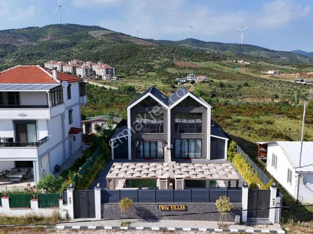 yiğit Emlak Armutlu'dan*modern Loft Full Eşyalı*ikiz Villa