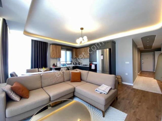 Yiğit Gayrimenkul'den Çeşme Merkez'de Uygun Fiyatlı 2+1