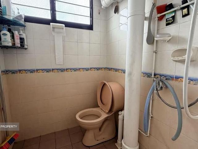 Yio Chu Kang Ville Ang Mo Kio, HDB 4 Rooms