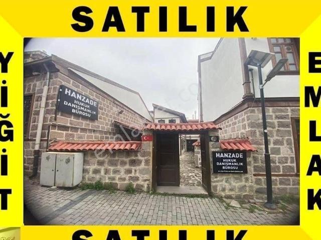 Yigit Emlaktan Haman Önü Meydanında Lüx Yapılı Tarihi Konak Marafsız Fuul Yapılı