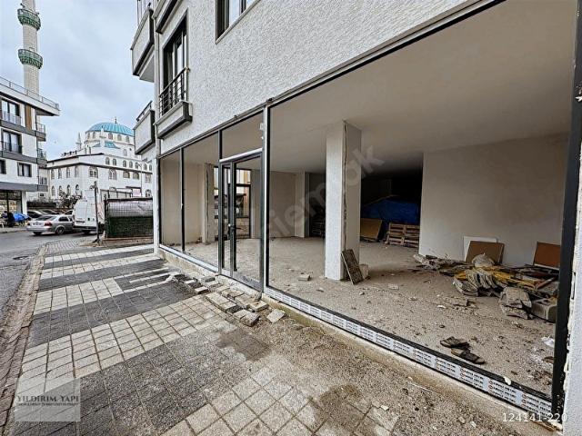 YILDIRIM YAPIDAN İşlek Lokasyonda, Prestijli Dükkan!