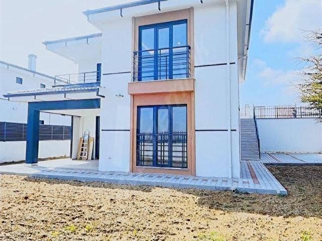 YILDIRIM EMLAKTAN SİRKELİ YEŞİLOVA MAH. SATILIK 4+1 VİLLA