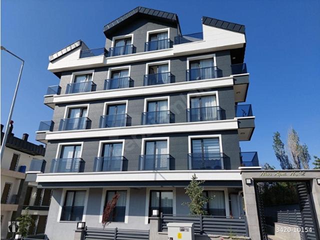 YILDIZ KULE VE GÜZEL SANATLAR ÜNİVERSİTESİ YAKINI 1+1 SIFIR BİNA