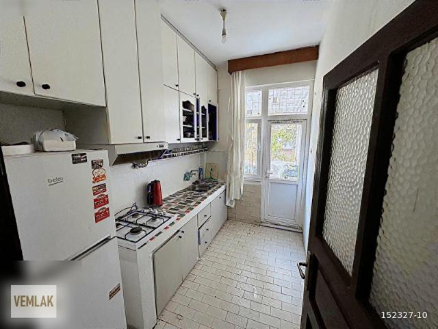 YILLIK KİRA GELİRLİ, MERKEZİ KONUMDA YATIRIMLIK 2+1 DAİRE