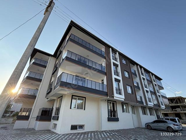 YILMAZ'DAN 3+1 SIFIR 165m2 KELEBEK APART İLERİSİ