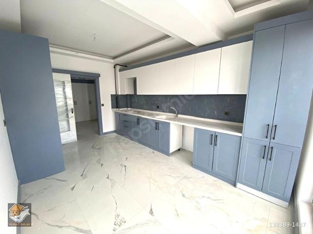 YILMAZ'DANMAVİ GÖL MANZARALI MASRAFSIZ SIFIR 4+1 DAİRE
