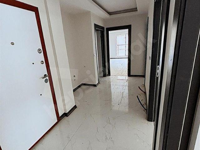 YILMAZER'DEN 1762 CADDE ÜZERİNDE SIFIR YATIRIMA UYGUN 2+1 KATTA!