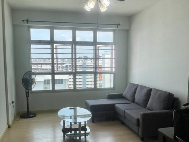 YISHUN AVENUE 11 HDB Apartment For Rent, $2,900, 2 Bed 2 Bath 721 sqft $4.02 psf