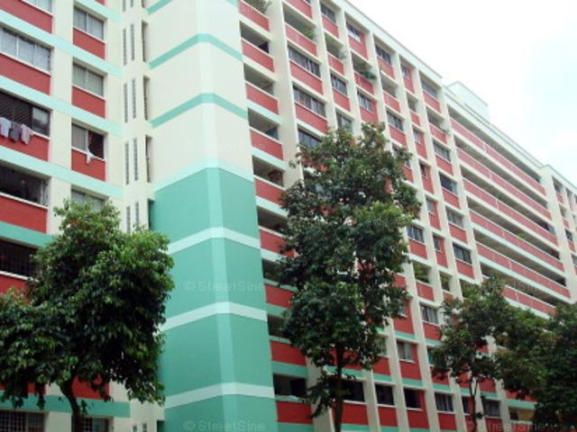Yishun Avenue 4 Yishun, HDB 4 Rooms