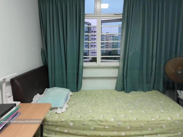 Yishun Greenwalk Yishun, HDB 5 Rooms