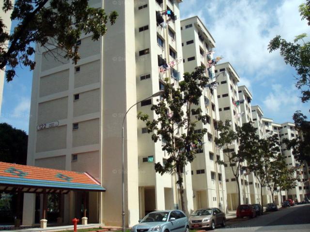 Yishun Street 11 Yishun, HDB 3 Rooms