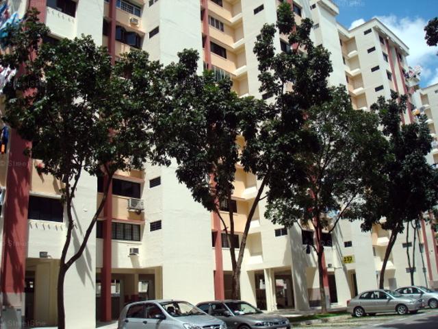 Yishun Street 21 Yishun, HDB 5 Rooms