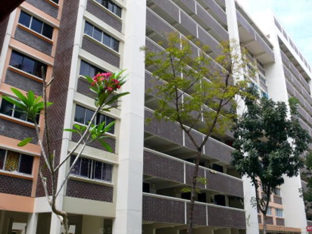 Yishun Street 81 Yishun, HDB 3 Rooms