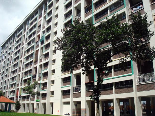 Yishun Rivergreen Yishun, HDB Executive