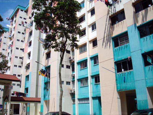 Yishun Ring Road Yishun, HDB 4 Rooms