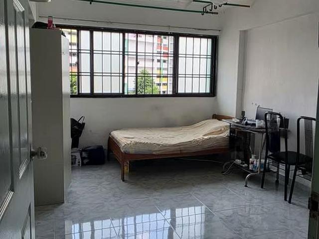 Yishun Ring Road Yishun, HDB 4 Rooms
