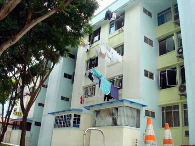 Yishun Ring Road Yishun, HDB 4 Rooms
