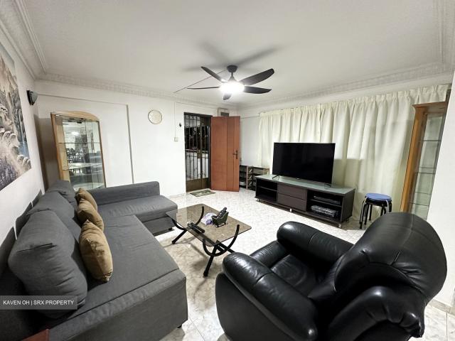 Yishun Ring Road Yishun, HDB 5 Rooms