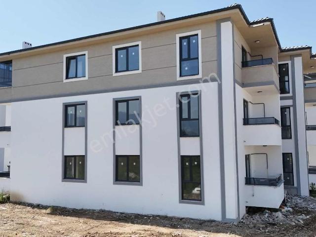 Yön Grouptan Ömercikler Mahallesinde Satılık 2+1 Daire
