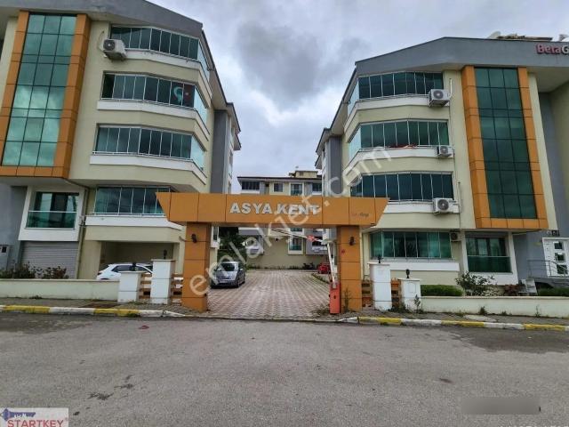 Yön Den Hasan Basri Çantay Mahallesinde 1+1 55 M² Eşyalı Daire