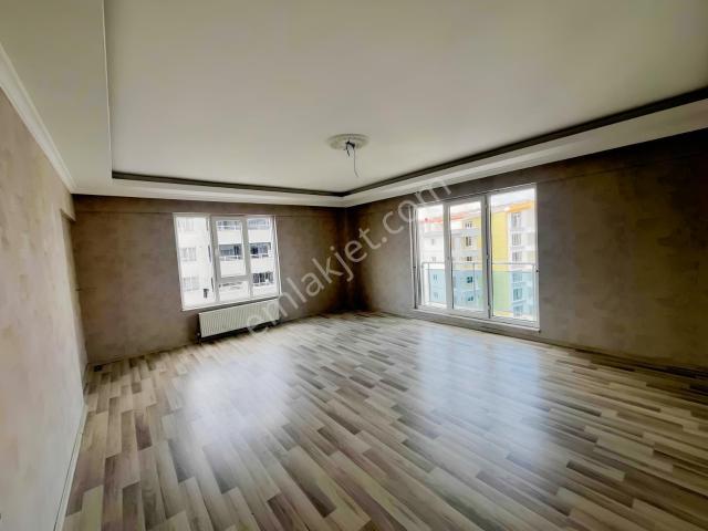 Yonca Emlak Durali Alıç Mah. Kiralık 3+1 Daire