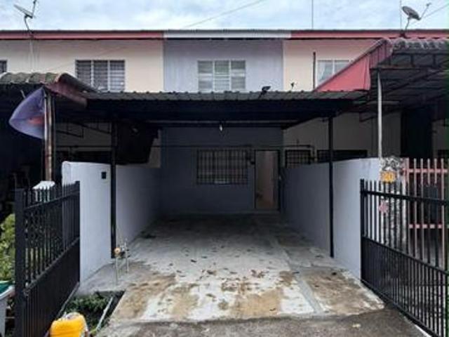 Yong Peng Unblock view Double Storey Low Cost