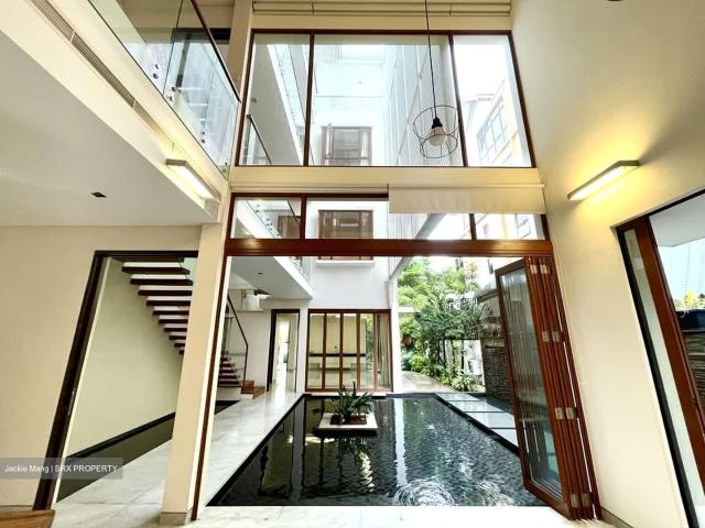 Yong Seng Estate D14, Detached