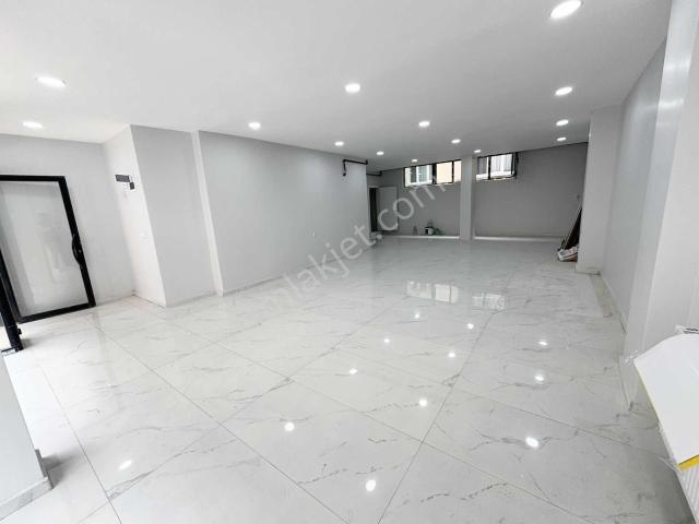 Yoldaş İnşaat'tan Satılık Takasa Uygun 220 M2 Depolu Dükkan