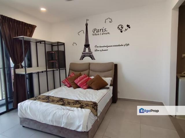 Yolo Signature Suites