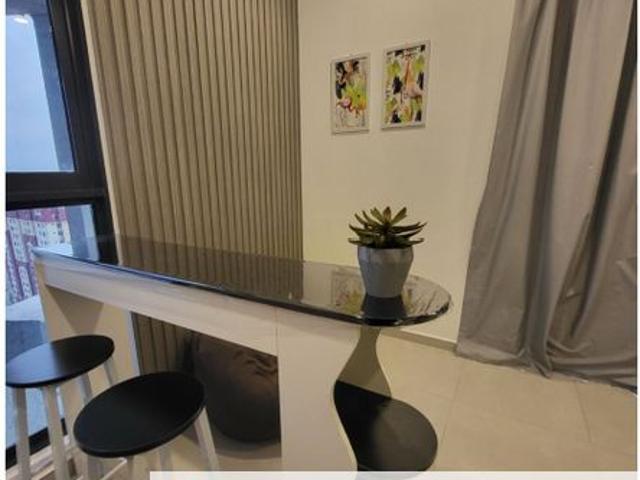 Yolo Signature Suites