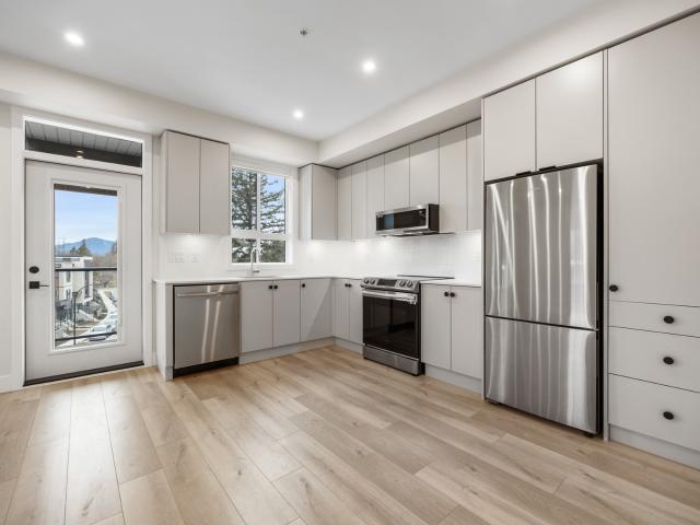 York Residences YORK 2 610B YK610B [object Promise] for Rent