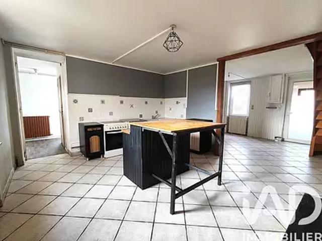 Youx 63700 Achat / Vente maison 8 pièces t8