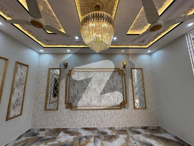 You Can Find A Gorgeous Upper Portion For rent In Wapda Town Block B4
