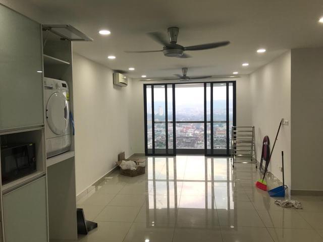 You Vista Ready Move In Well Maintain Fully Unit For Sale Walk to MRT