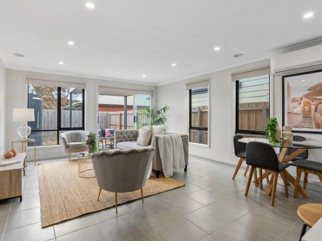 Your Modern Sanctuary in a Prime Location