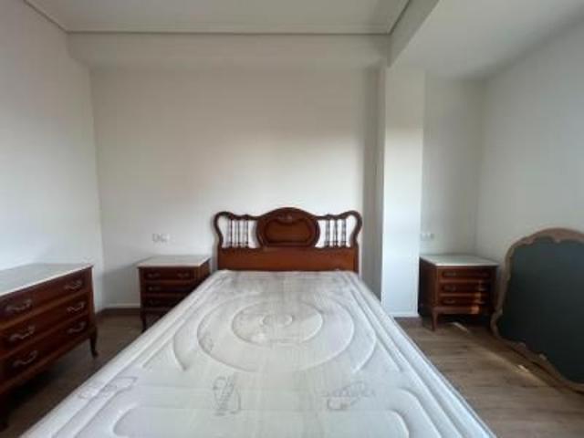 Your New Temporary Home in the Heart of Requena