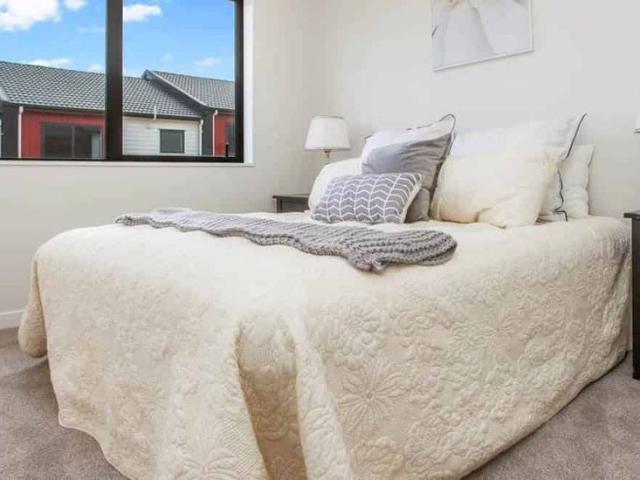 Your New Home Awaits 3Bedroom 2Bathroom Full.