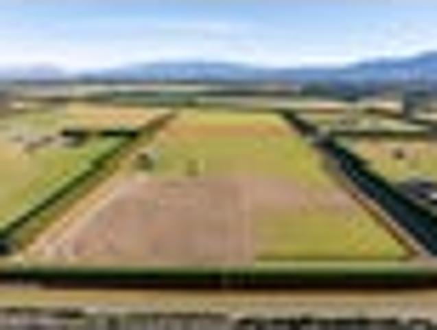 Your blank canvas in a pristine country setting