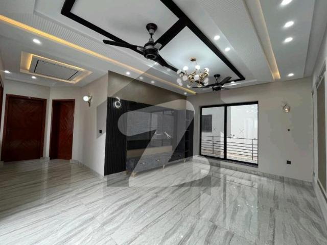 Your Dream Brand New 10 Marla House Is Available In Wapda Town Phase 2 Block R