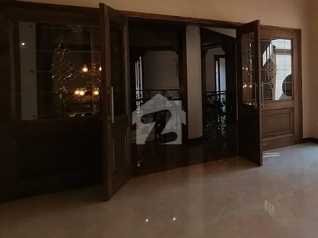 Your Dream Brand New 2 Kanal House Is Available In Model Town